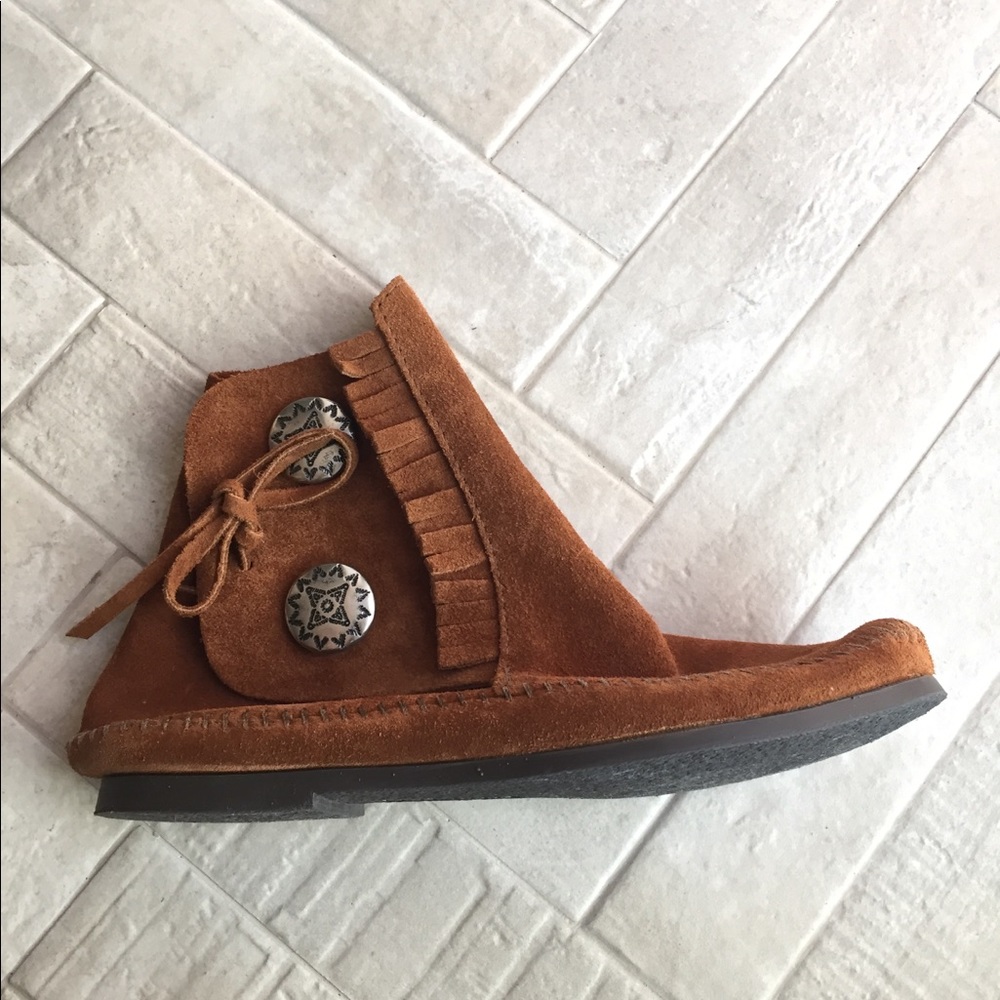 Minnetonka Western Suede Booties